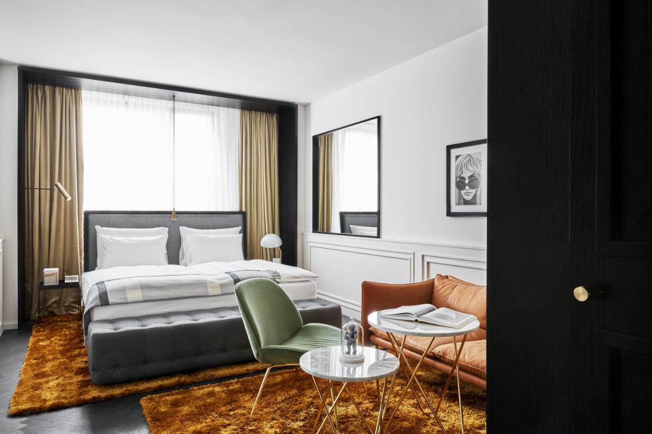 Roomers Munich, Autograph Collection 5*