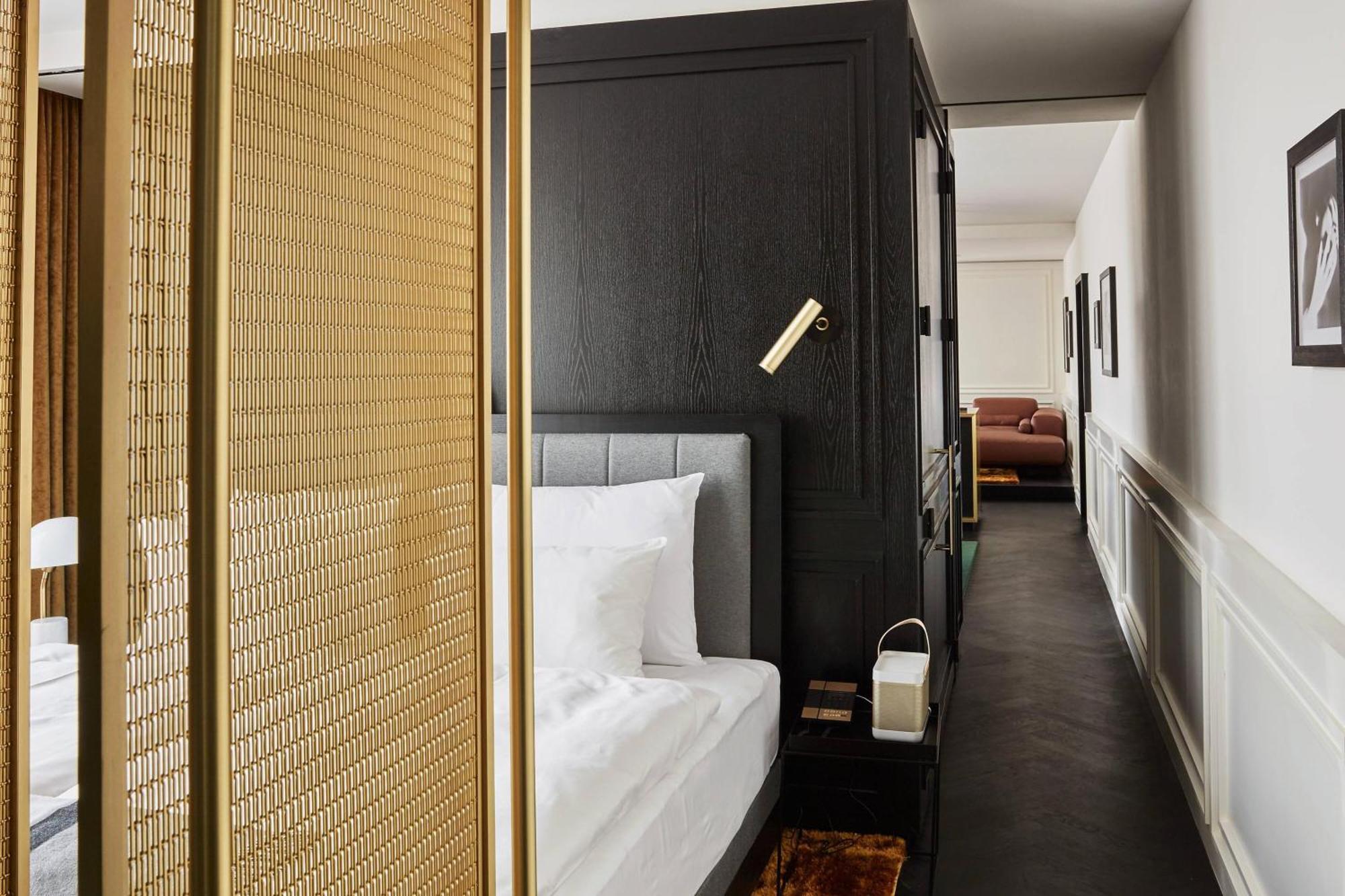 Roomers Munich, Autograph Collection Hotel 5*
